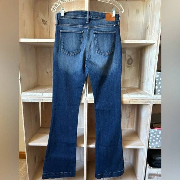 Lucky Brand Mid Rise Brooke Flare Jeans Size 6 - Picture 5 of 11